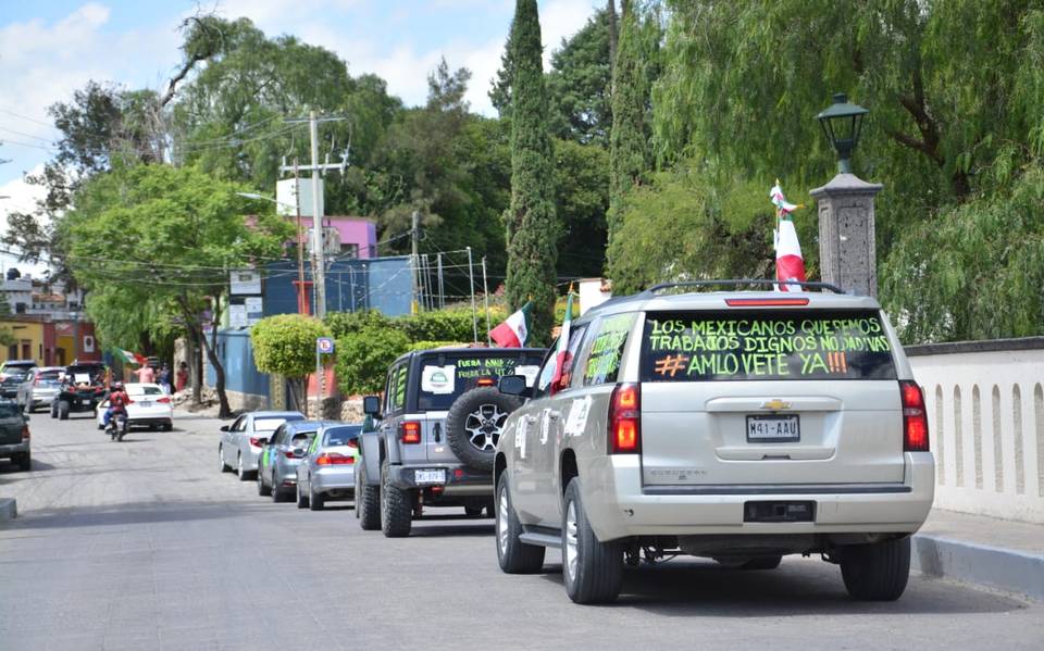 Realizan 4ta caravana AntiAMLO en San Miguel de Allende El Sol